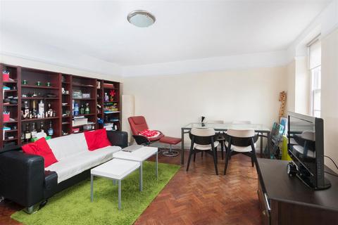2 bedroom flat to rent, Upper Richmond Road, Putney