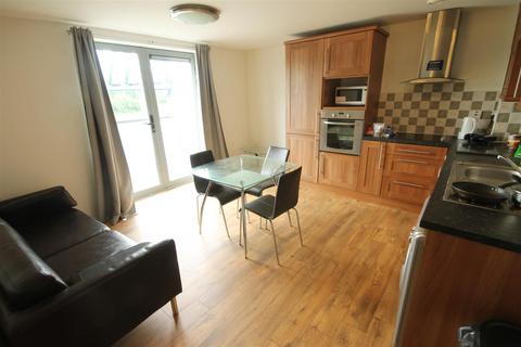 2 bedroom apartment to rent, Hanover Mill, Quayside