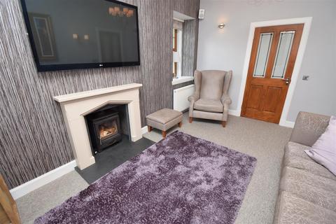 3 bedroom end of terrace house for sale, Glenmhor, Foyers, Inverness