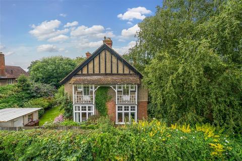 3 bedroom semi-detached house for sale, Heath Road, Maidstone