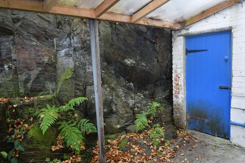 8 Glanllyn, Penrhyndeudraeth, LL48 6BS