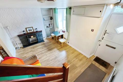 8 Glanllyn, Penrhyndeudraeth, LL48 6BS