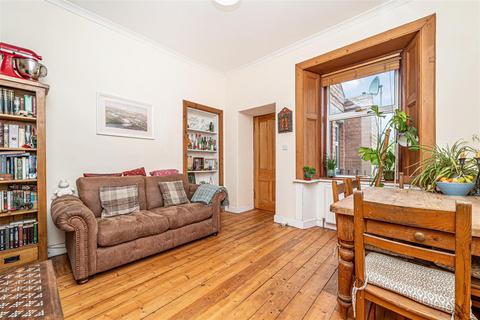 2 bedroom ground floor flat for sale, 36 Maitland Street, Dunfermline, KY12 8AF