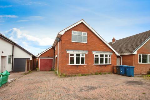 4 bedroom detached house for sale, Spinney Lane, Burntwood, WS7 2HB