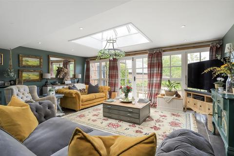 6 bedroom house for sale, Knowlton