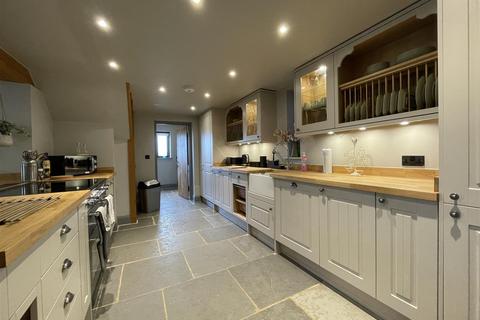 5 bedroom barn conversion for sale, Knowlton