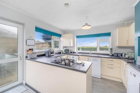 3 bedroom detached bungalow for sale, Churchill Drive, Boston