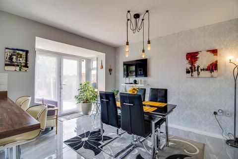17 Sward Way, Crofton, Wakefield, WF4 1FB