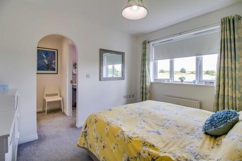 17 Sward Way, Crofton, Wakefield, WF4 1FB