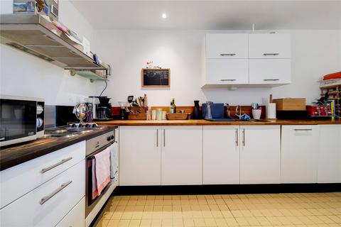 2 bedroom flat to rent, Ionian Building, 45 Narrow Street, London, E14