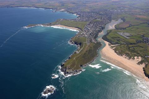 2 bedroom end of terrace house for sale, Trenance View, Newquay TR7