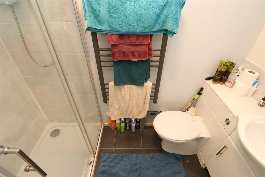 Shower Room / WC