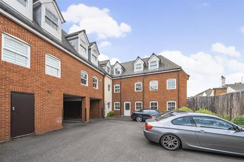 2 bedroom flat for sale, Wellington Street, Bedford