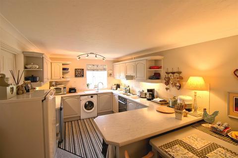 2 bedroom flat for sale, Hunstanton Road, Dersingham