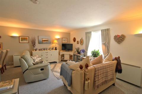 2 bedroom flat for sale, Hunstanton Road, Dersingham