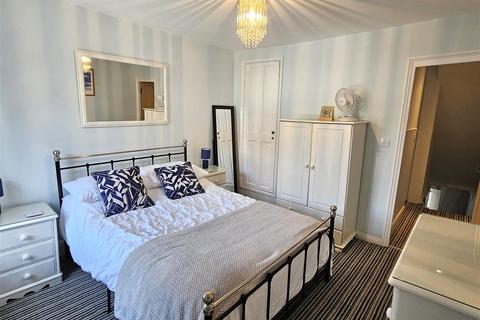 undefined, Fore Street, Polruan