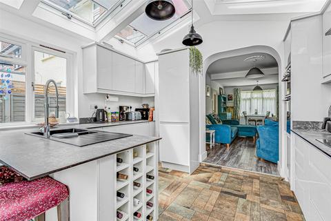 4 bedroom terraced house for sale, Washington Road, Barnes, London, SW13