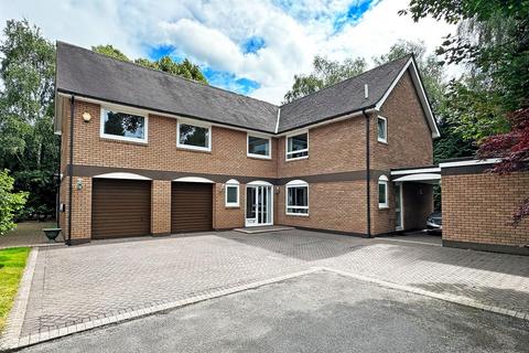 7 bedroom detached house for sale, Green Walk, Bowdon