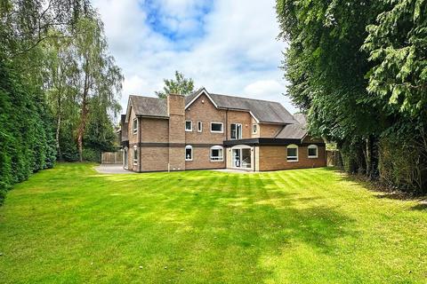 7 bedroom detached house for sale, Green Walk, Bowdon