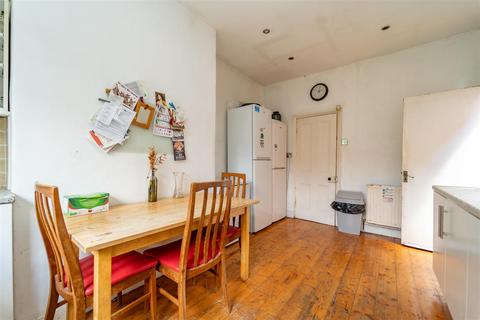 4 bedroom terraced house for sale, Stockport Road, Levenshulme