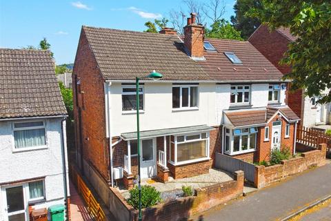 3 bedroom semi-detached house for sale, Warren Avenue, Nottingham NG5