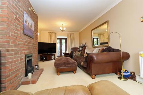 3 bedroom terraced house for sale, Mainside, Redmarshall, Stockton-on-Tees, TS21 1HY