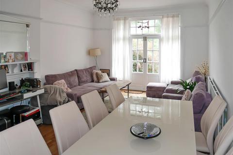 1 bedroom apartment for sale, Norfolk Road, Littlehampton BN17