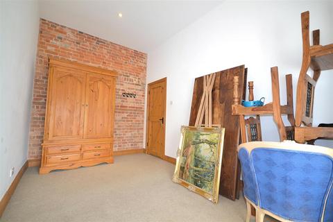 3 bedroom end of terrace house for sale, Athelstan Road, Dorchester