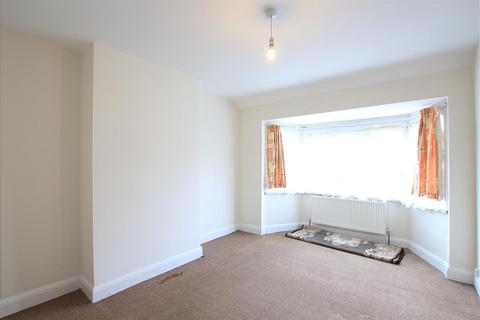 36 Midsummer Avenue, Hounslow, TW4 5BB