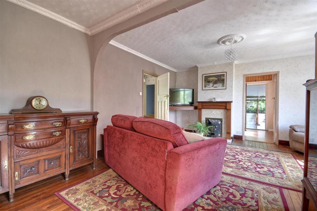 Living / dining room