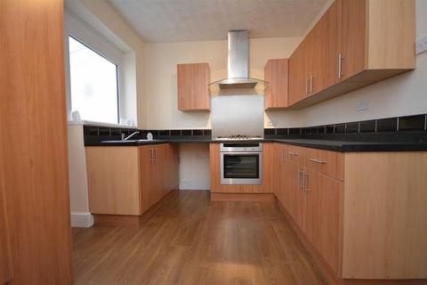 3 bedroom terraced house to rent, Birch Street, Springfield, Wigan, WN6 7EB