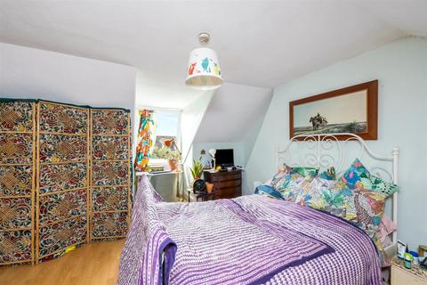 2 bedroom maisonette for sale, Warleigh Road, Preston Circus, Brighton
