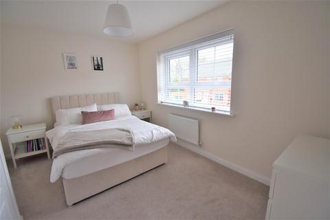 28 Emberton Road, Alsager, Stoke-on-trent, ST7 2YA