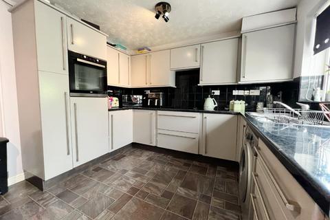 3 bedroom end of terrace house for sale, Kirkdale, Spennymoor