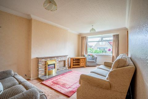 3 bedroom bungalow for sale, Hill View, York