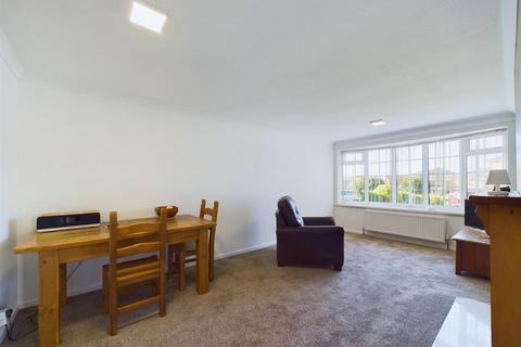 2 bedroom detached bungalow for sale, Chestnut Close, Bridlington