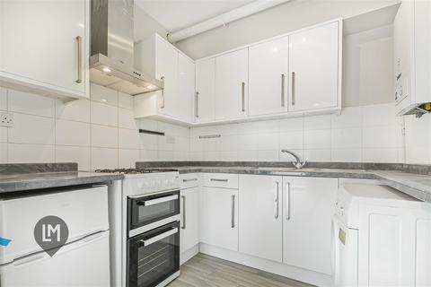 1 bedroom maisonette to rent, Brookwood Road, London