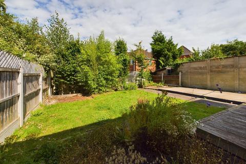 2 bedroom semi-detached bungalow for sale, Meadway, Malvern