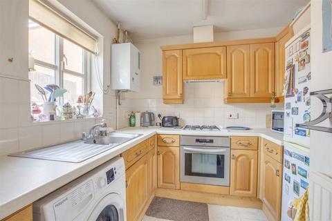 3 bedroom end of terrace house for sale, Falcon Rise, High Wycombe HP13