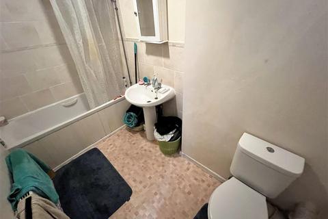 53 Station Lane, Featherstone, Pontefract, WF7 5BJ
