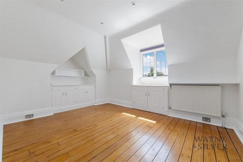 2 bedroom apartment for sale, North End Road, London