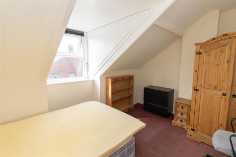 5 bedroom maisonette for sale, Mundella Terrace, Newcastle Upon Tyne