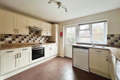 10 Austin Edwards Drive, Warwick, CV34 5GW