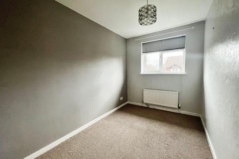 10 Austin Edwards Drive, Warwick, CV34 5GW