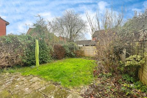 10 Austin Edwards Drive, Warwick, CV34 5GW