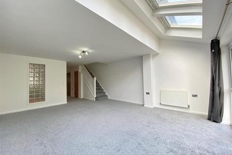 3 bedroom house for sale, Hatton Gardens, Salford