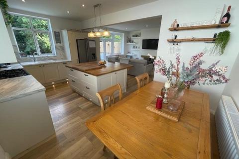 4 bedroom house for sale, Llannerch Road West, Rhos on Sea