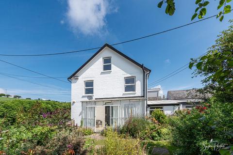 3 bedroom semi-detached house for sale, Newport Road, Niton, Ventnor