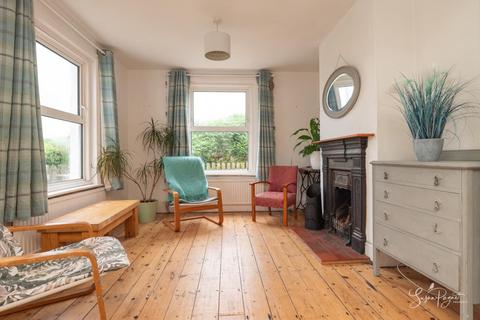 3 bedroom semi-detached house for sale, Newport Road, Niton, Ventnor