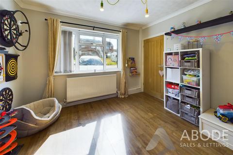 3 Gardner Place, Uttoxeter, ST14 7EE